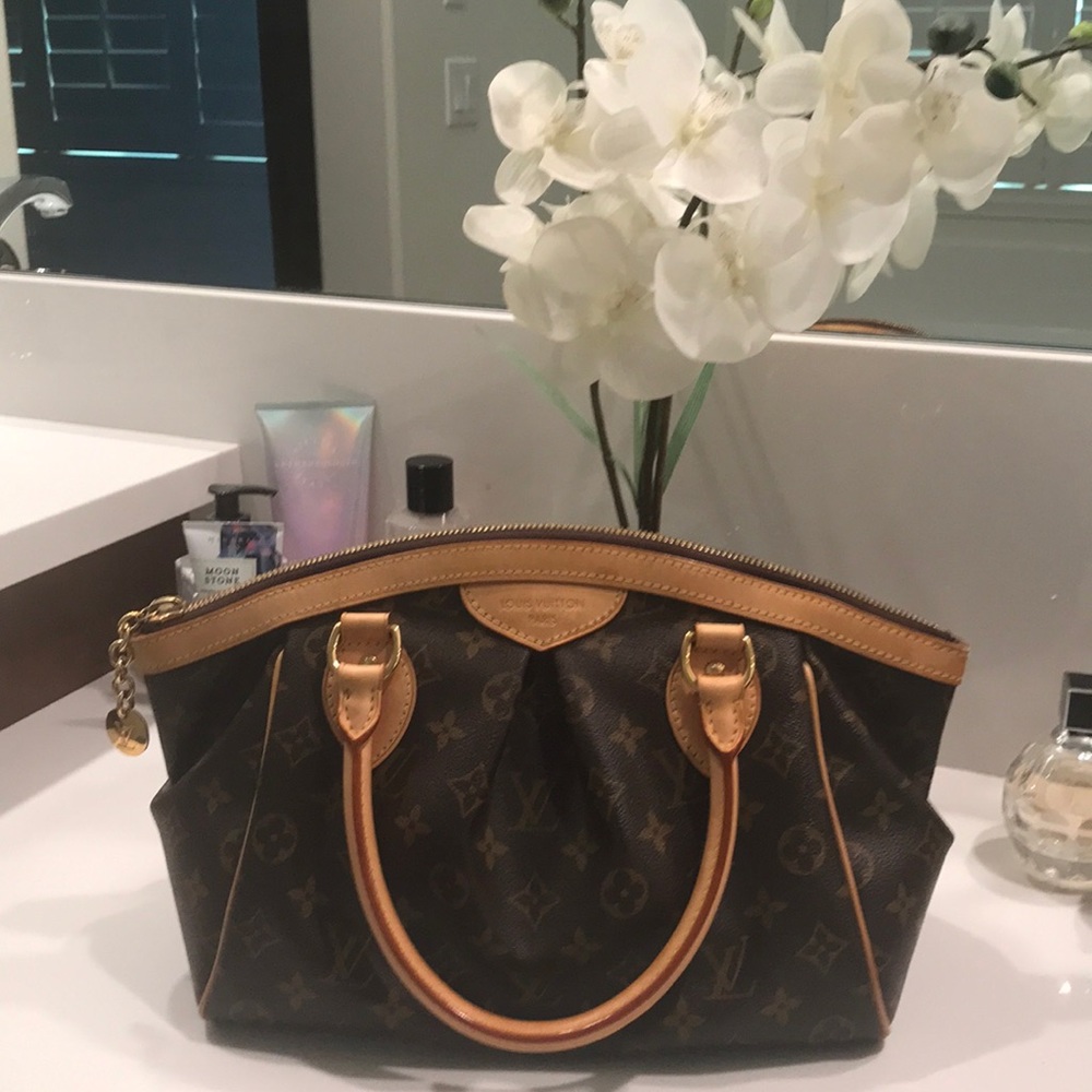 100% Authentic Louis Vuitton Tivoli PM